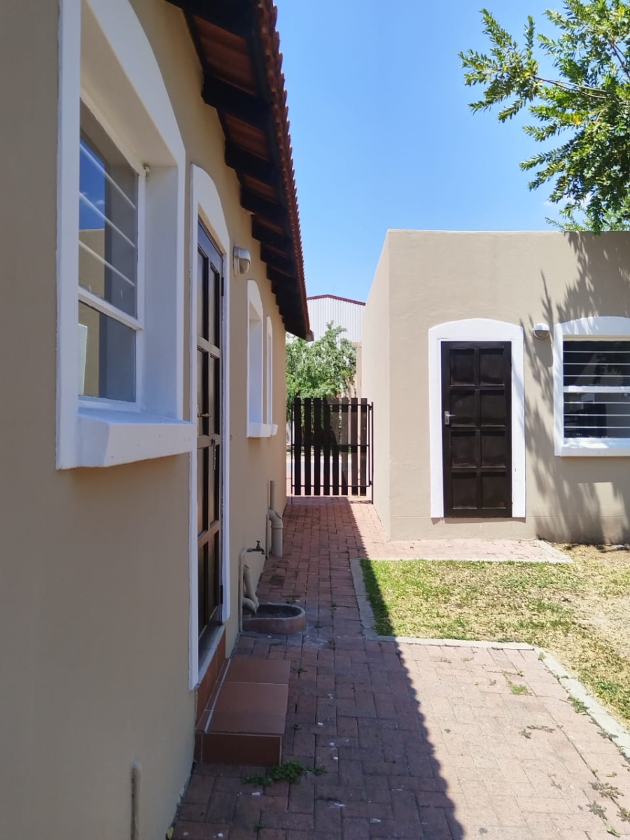 2 Bedroom Property for Sale in Brits North West